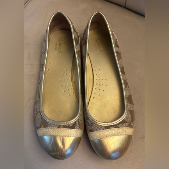 Coach flats - Picture 2 of 7